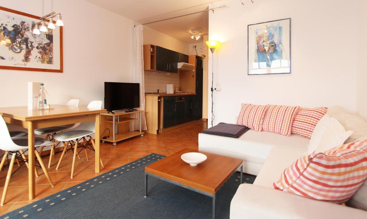 Ferienwohnung Sonnenschein - Direkte Meerlage Ostseebad Kühlungsborn エクステリア 写真